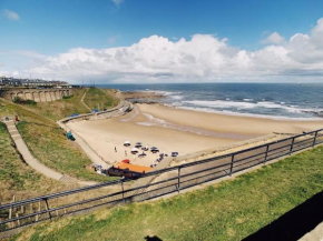 Tynemouth Seaside 3 Bed House Close to Beach/Bars/Restaurants - Parking Space Included